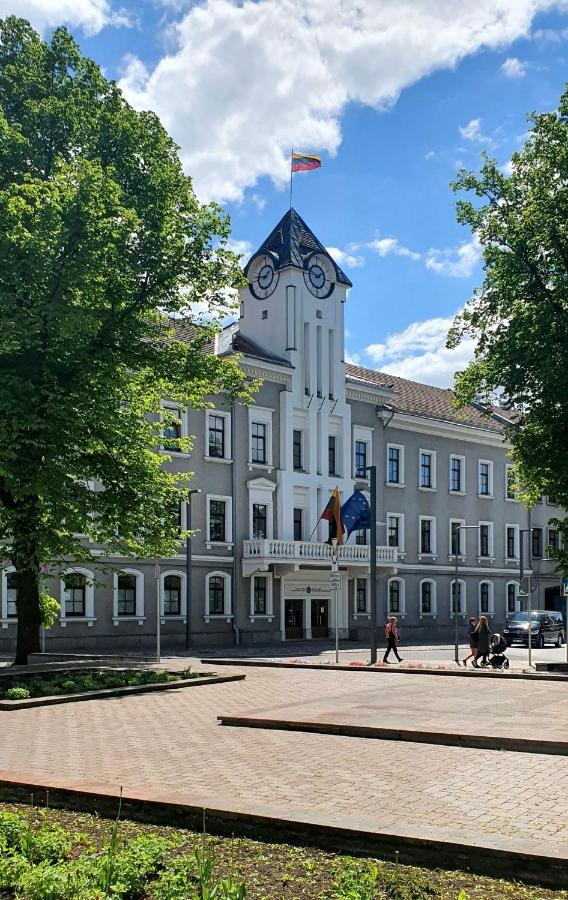 Apartment Next To Cathedral Of Saints Peter & Paul Šiauliai Eksteriør bilde